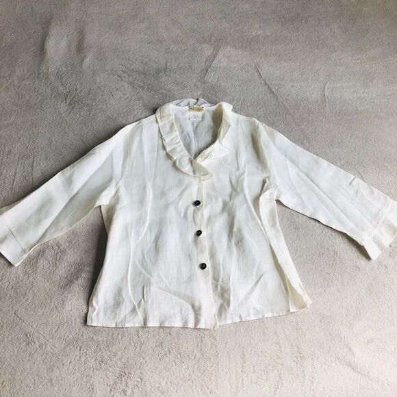 Tin Lizzie Ruffle Collar 3/4 Sleeve Button down Blouse - Picture 1 of 16